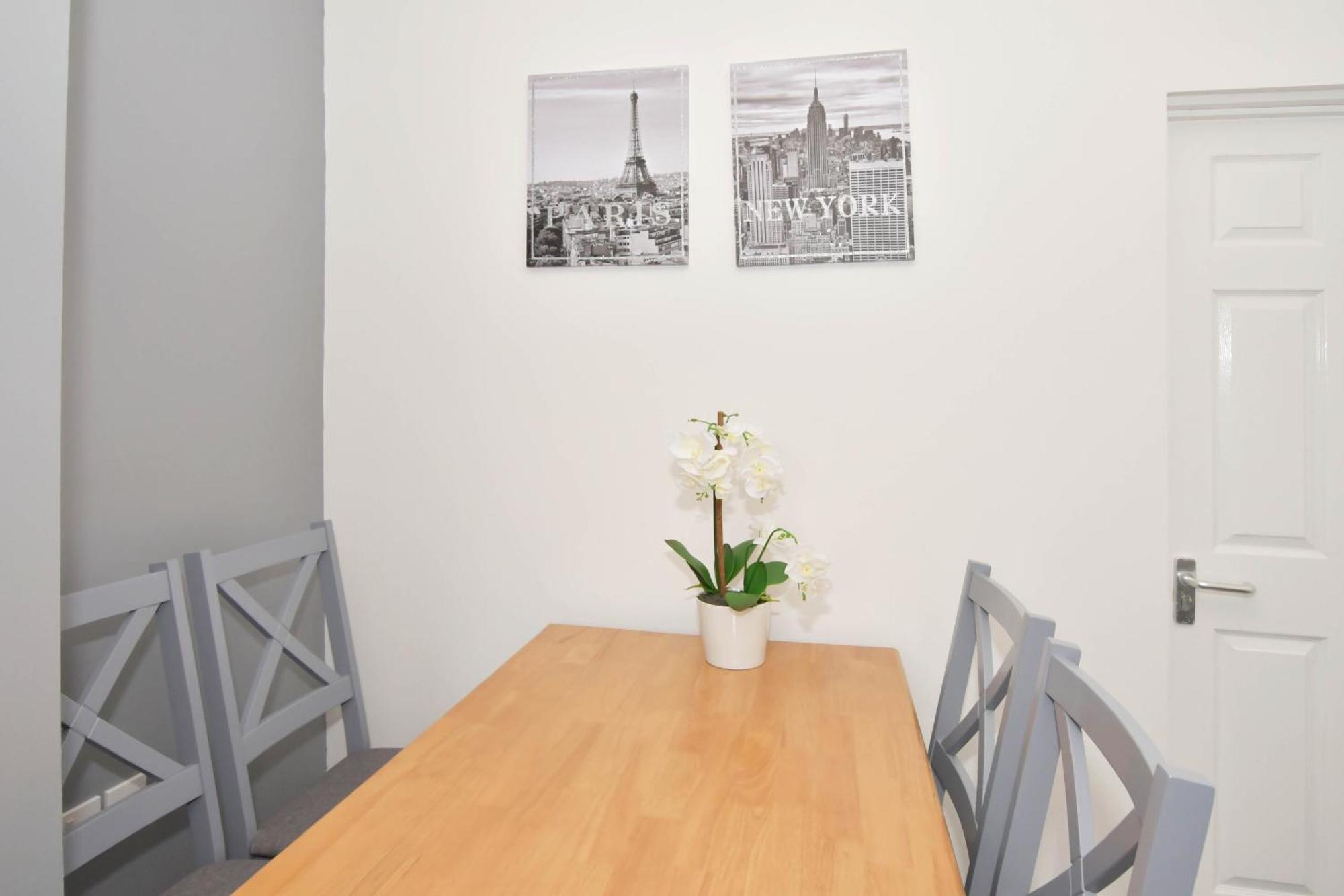 Townhouse @ 86 Brooklyn Street Crewe 빌라 외부 사진